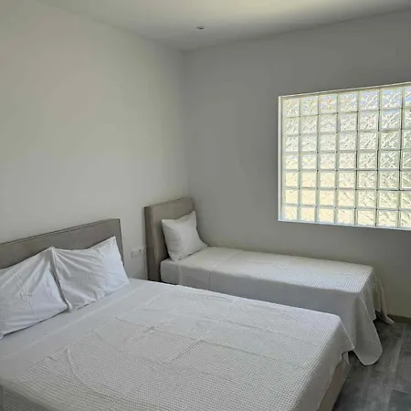 Cycladic View Iii איוס חורה